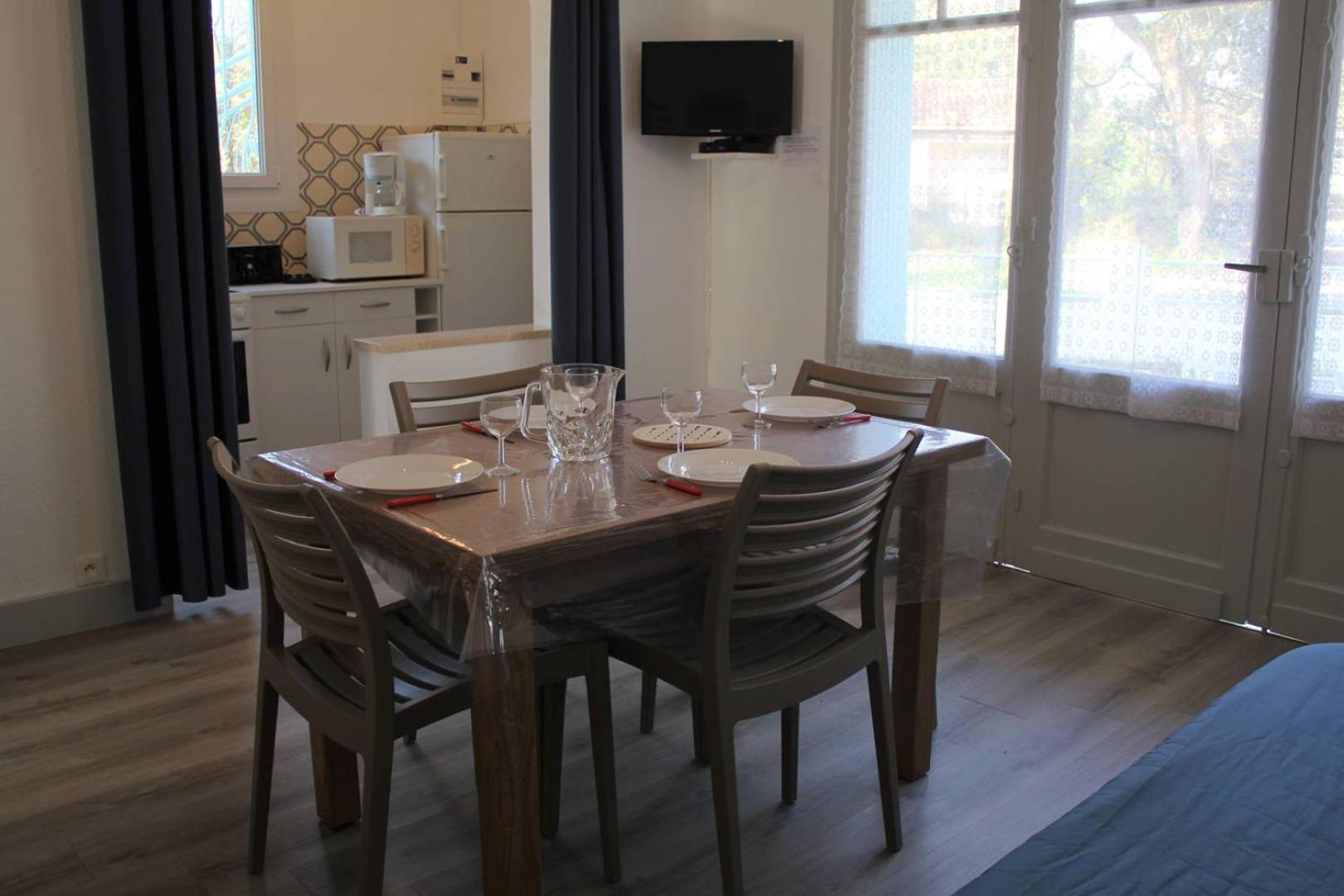 Ronce-Les-Bains - Appartement Rez-De-Chaussee Droit - 90M De La Plage Zewnętrze zdjęcie